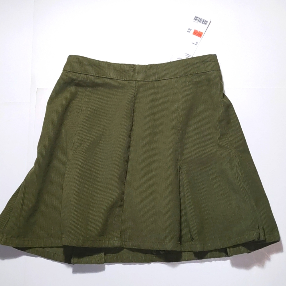 NWT URBAN OUTFITTERS BDG CORDUROY SKIRT XS